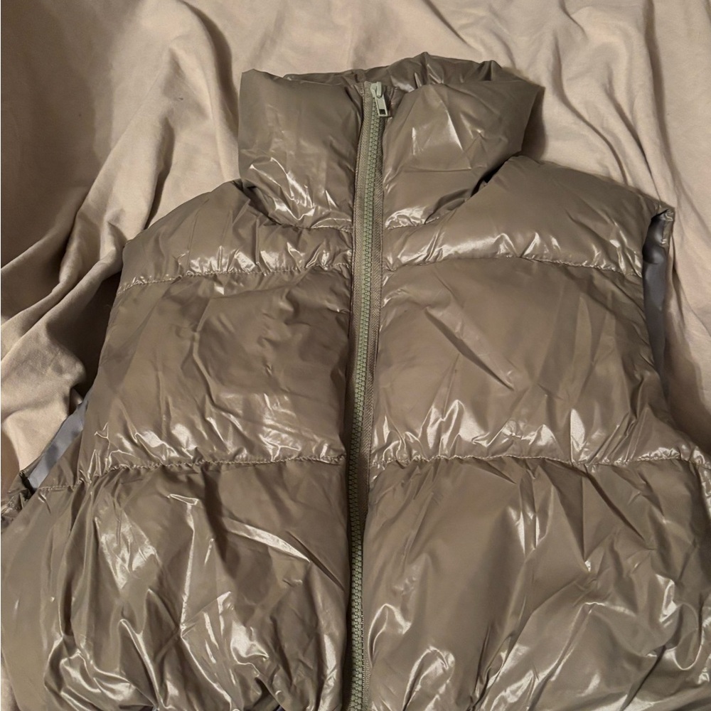 Shiny Puffer Vest SHEIN